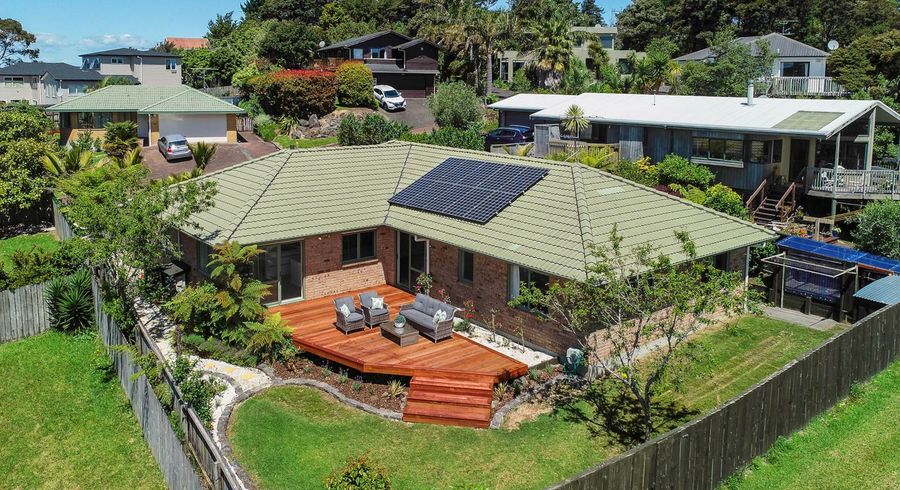  at 21 Bushlands Park Drive, Albany, Auckland