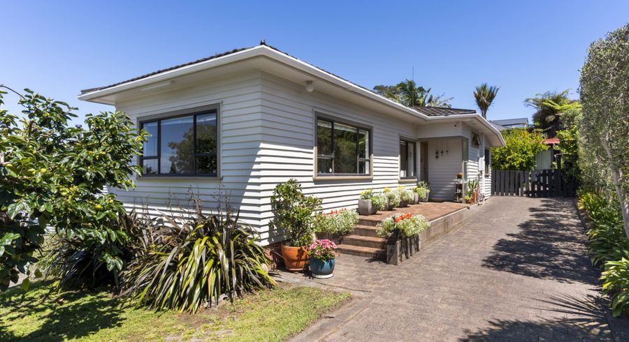  at 11 Himikera Avenue, Avondale, Auckland City, Auckland
