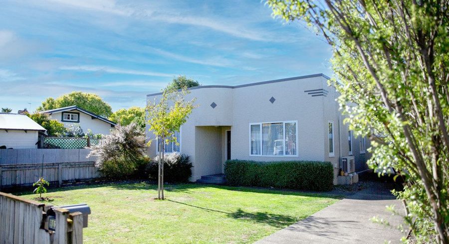  at 902 Queen Street East, Parkvale, Hastings