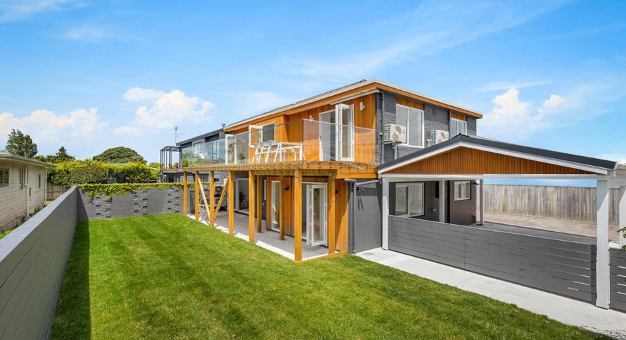  at 1/363 Beach RD, Campbells Bay, North Shore City