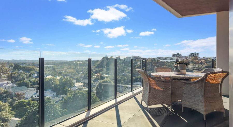  at 402/8 Central Road, Kingsland, Auckland