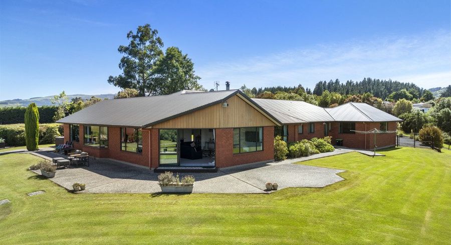  at 17 Wavy Knowes Drive, Waldronville, Dunedin
