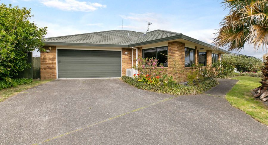  at 32 Summerland Crescent, Papamoa Beach, Papamoa