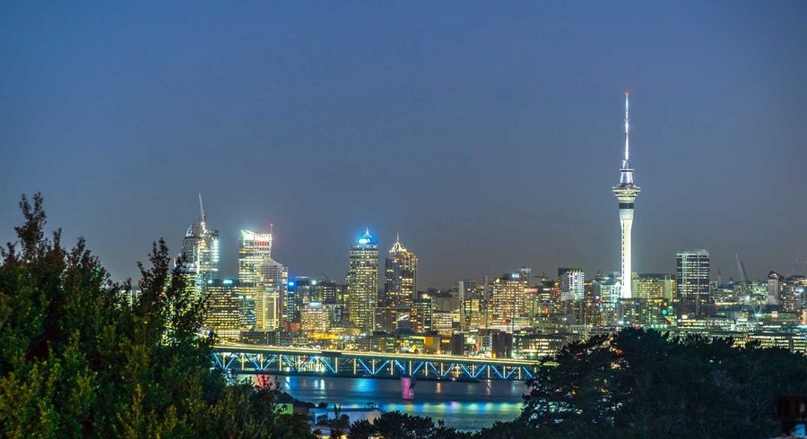  at 1/15 Colonial Road, Chatswood, North Shore City, Auckland