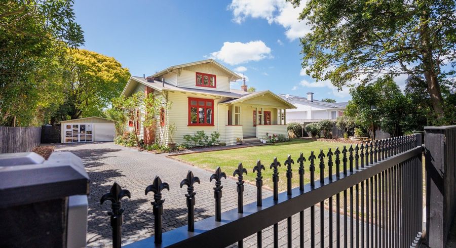  at 37 Batt Street, West End, Palmerston North, Manawatu / Whanganui