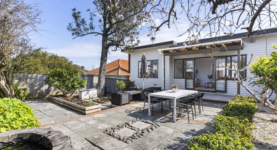  at 1/3 Rogan Street, Hillsborough, Auckland