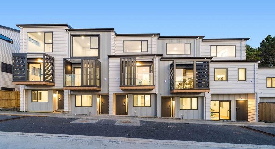  at 18/38 Fairlands Avenue, Waterview, Auckland City, Auckland