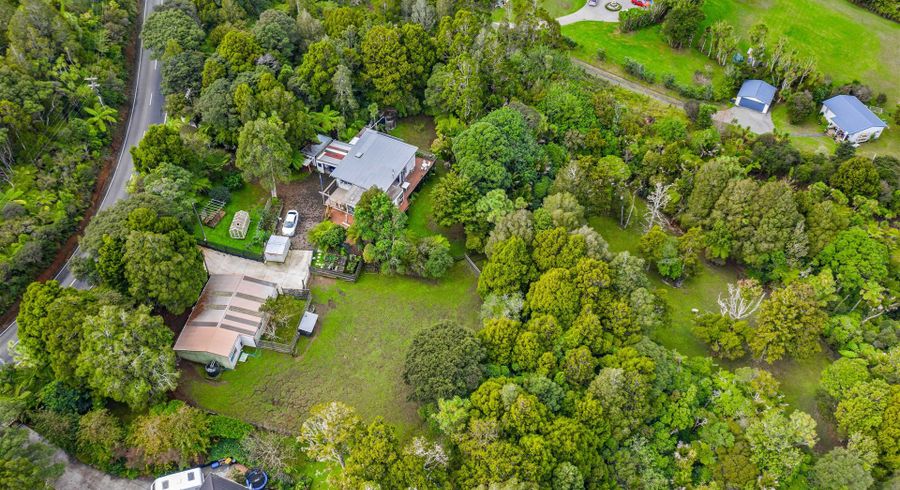  at 429 Wairere Road, Henderson