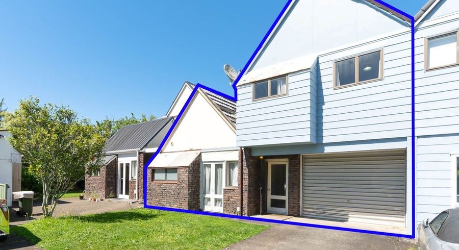  at 2/180 Green Lane West, Greenlane, Auckland