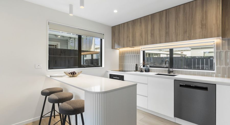  at 16A Moa Road, Point Chevalier, Auckland City, Auckland