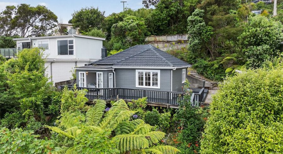  at 33 Woodvale Grove, Fairfield, Lower Hutt, Wellington