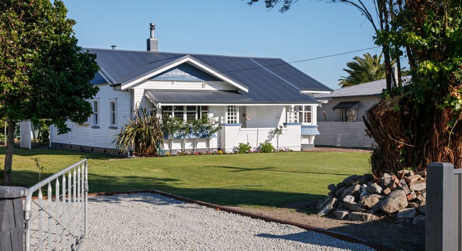 at 17 Dickson Street, Kaiti, Gisborne