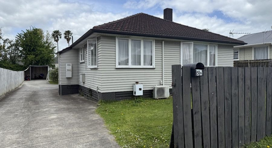  at 5 Viscount Street, Mangere, Auckland
