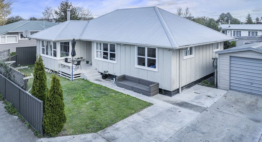  at 702E Park Road South, Akina, Hastings, Hawke's Bay