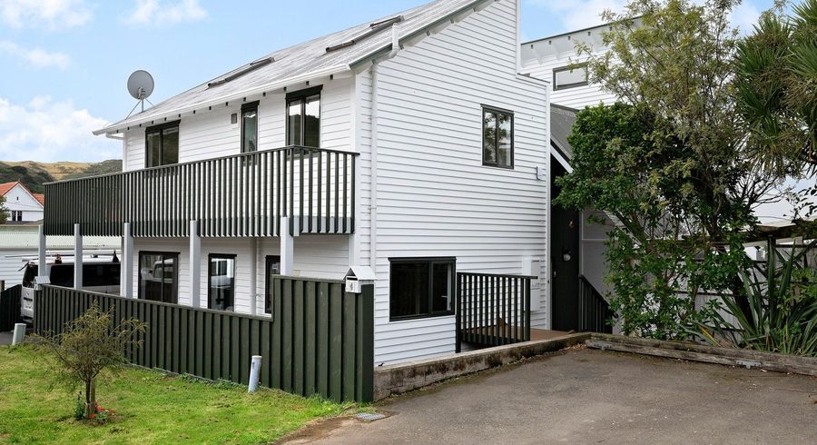  at 4 and 4A Chamberlain Road, Karori, Wellington, Wellington