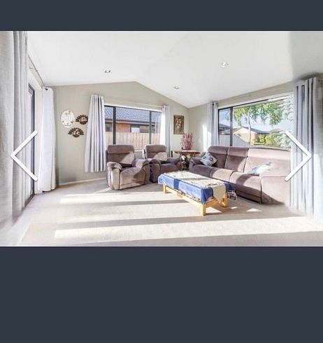  at 14 Wiltshire Drive, Huntington, Hamilton