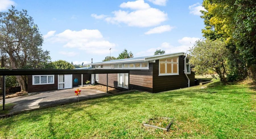  at 17 Ellice Road, Glenfield, North Shore City, Auckland