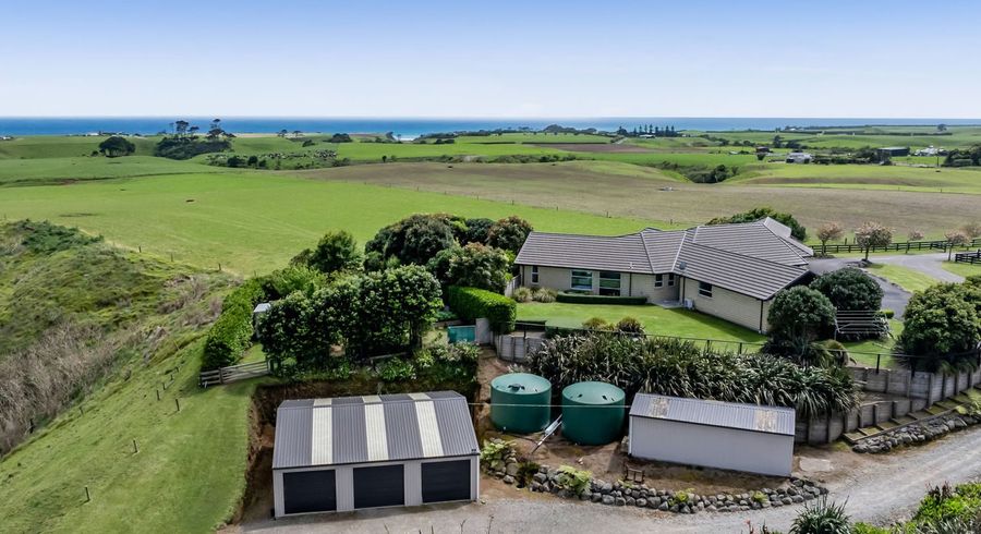  at 253 Lower Pitone Road, Oakura, New Plymouth, Taranaki