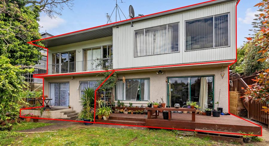  at 3/120 Lynbrooke Avenue, Blockhouse Bay, Auckland