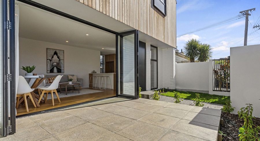  at 40 Clare Road, Merivale, Christchurch City, Canterbury