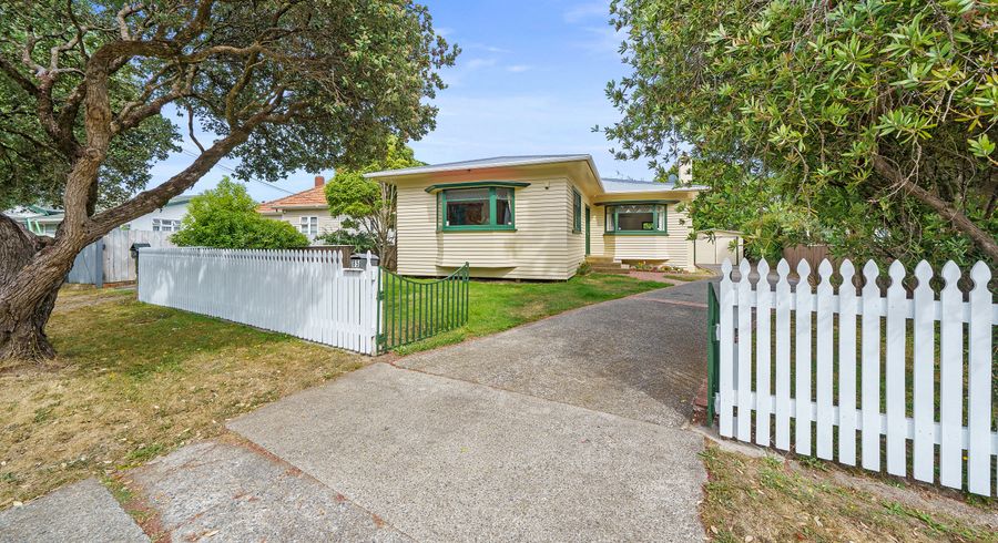  at 85 Riverside Drive, Waiwhetu, Lower Hutt