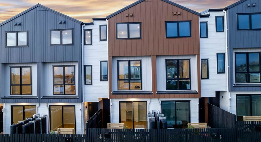  at 5/2 Reeves Road, Pakuranga, Manukau City, Auckland