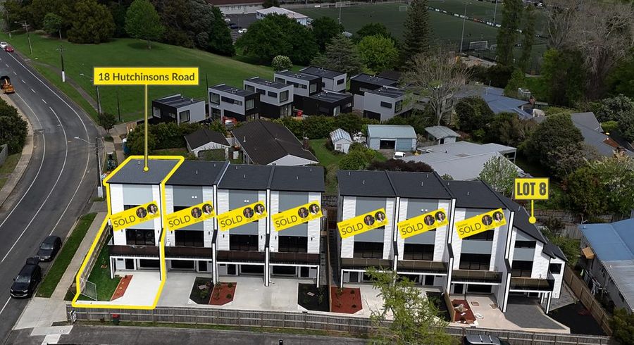  at 8/18 Hutchinsons Road, Bucklands Beach, Auckland