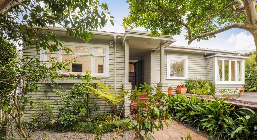  at 9 Ferryhill Road, Epsom, Auckland