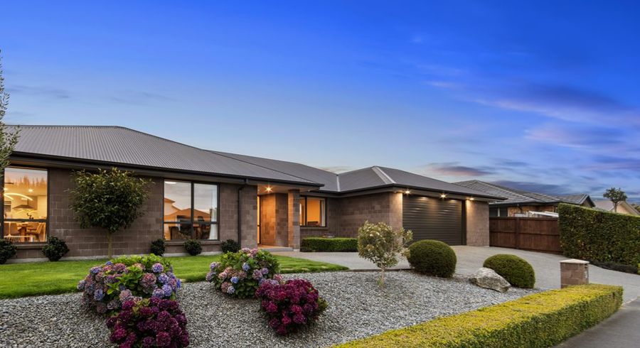  at 32 East Ellington Drive, Mairehau, Christchurch City, Canterbury