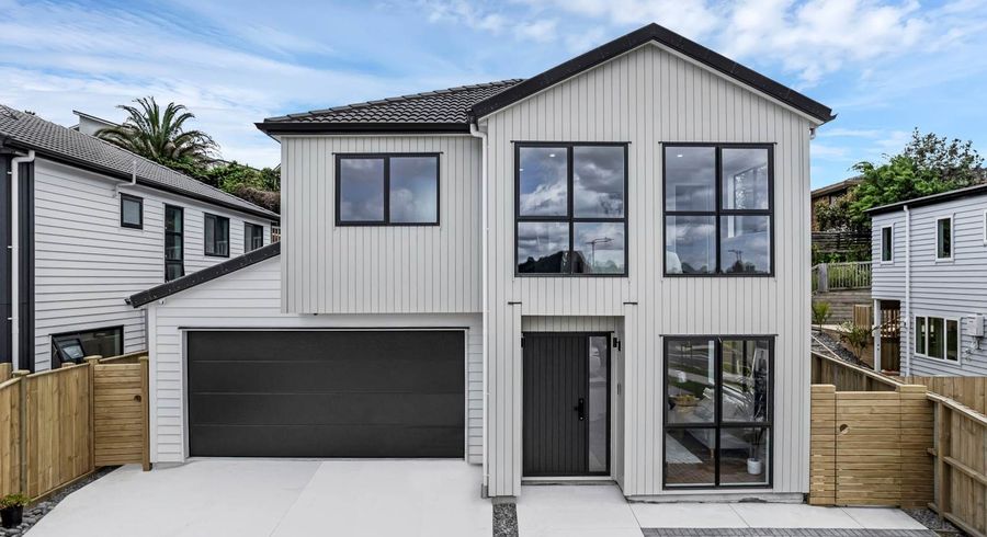  at 2 Mulligan Lane, Opaheke, Papakura, Auckland