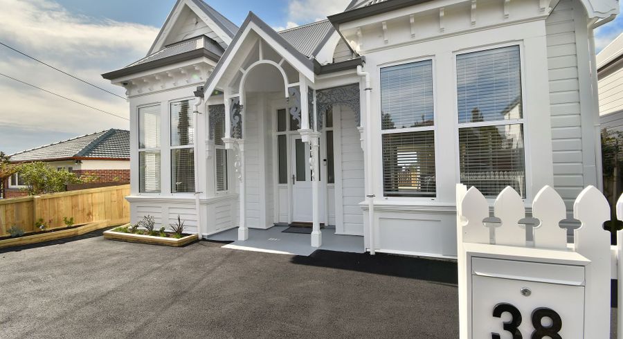  at 38 Highgate, Belleknowes, Dunedin, Otago