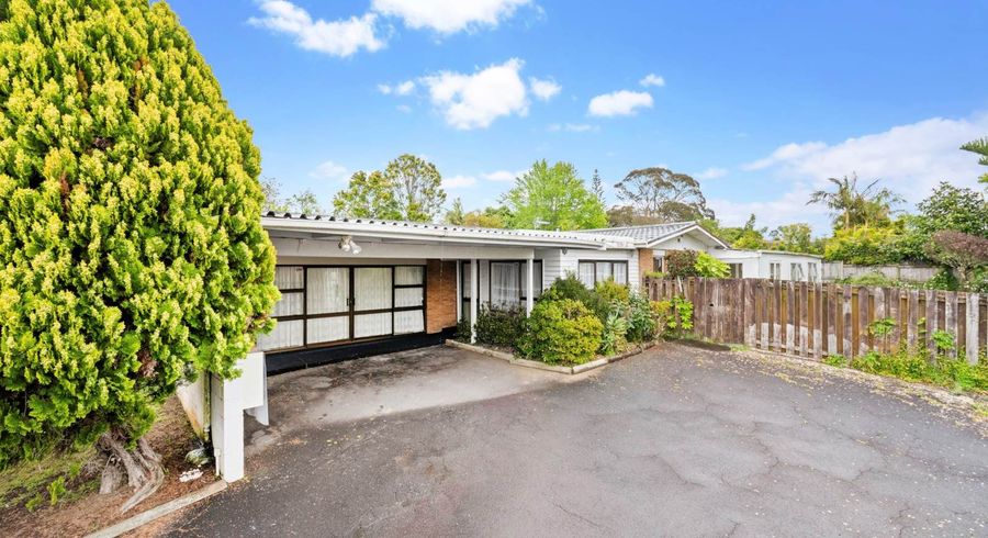  at 120 Glenmore Road, Sunnyhills, Auckland