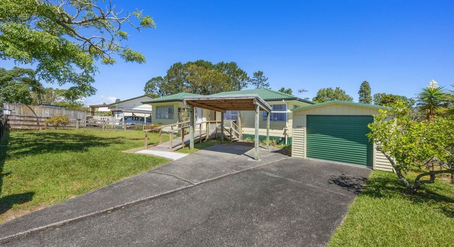  at 79 Oreil Avenue, West Harbour, Waitakere City, Auckland