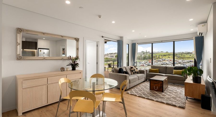  at 322/3 Kaipiho Lane, Albany, North Shore City, Auckland