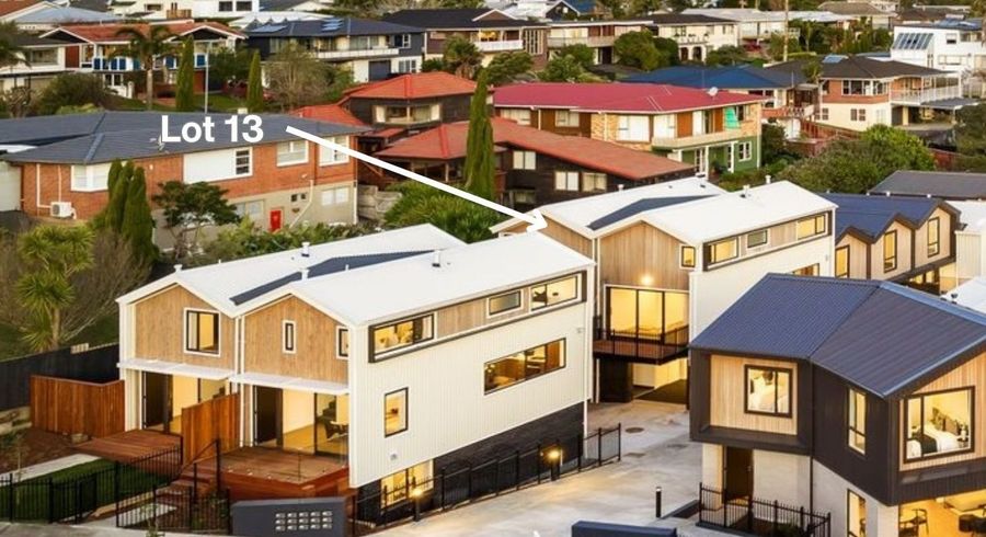  at 13/98-100 Walker Road, Point Chevalier, Auckland City, Auckland