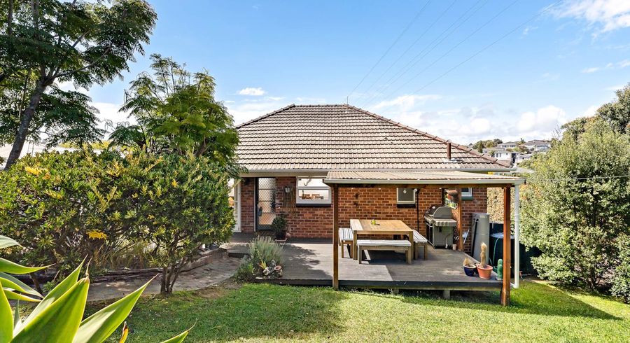  at 1/15 Locke Avenue, Hillsborough, Auckland
