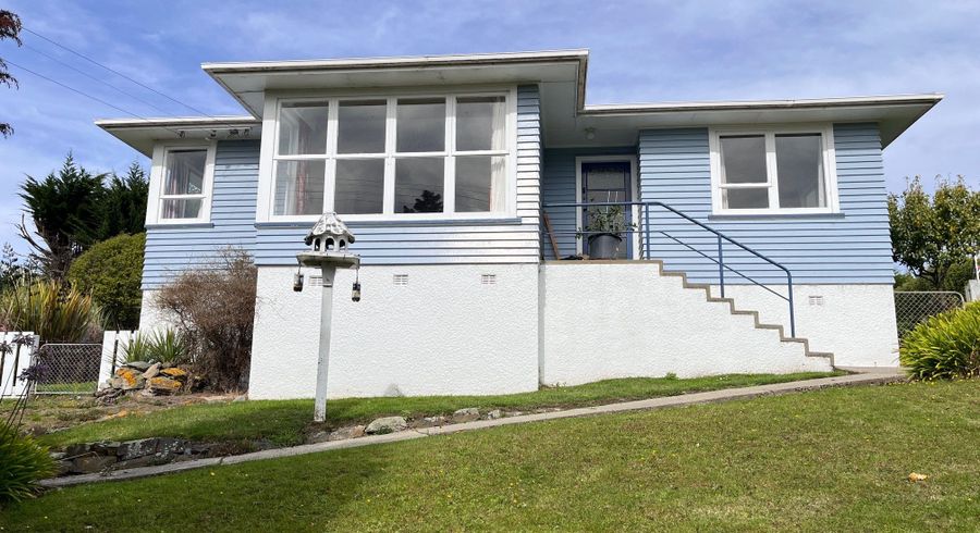  at 2 Akatore Road, Brighton