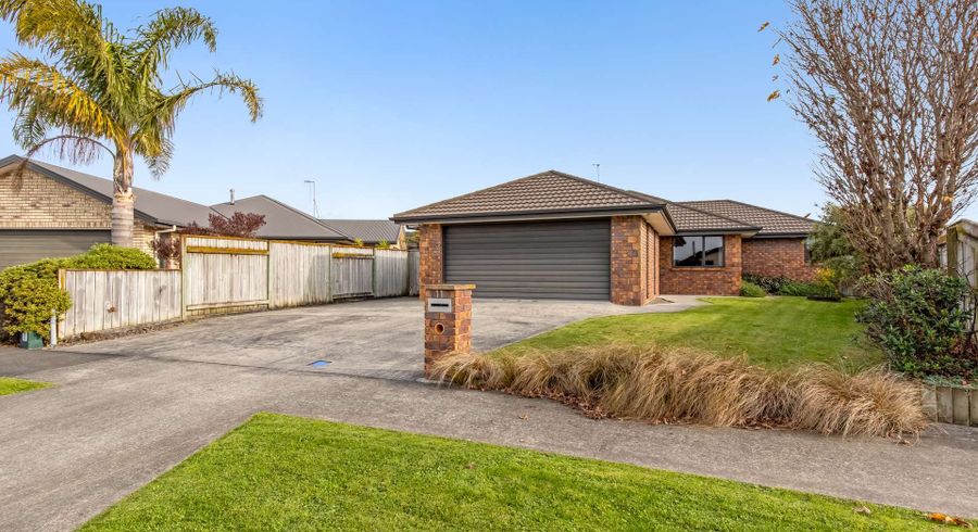  at 11 Cleveland Heights, Kelvin Grove, Palmerston North, Manawatu / Whanganui