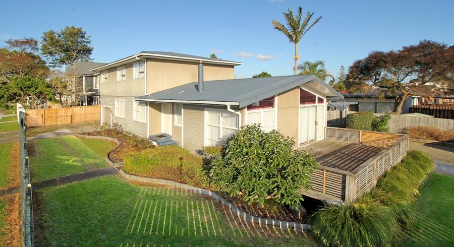  at 320 Bucklands Beach Road, Bucklands Beach, Manukau City, Auckland