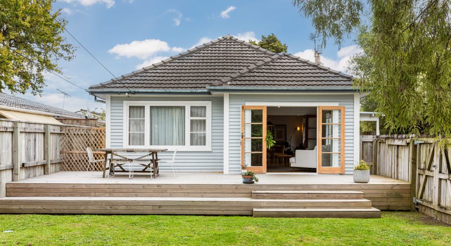  at 1/8 Mangaroa Hill Road, Maoribank, Upper Hutt