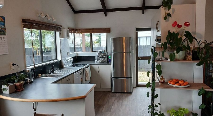  at 35B Hartford Avenue, Papamoa Beach, Tauranga, Bay Of Plenty