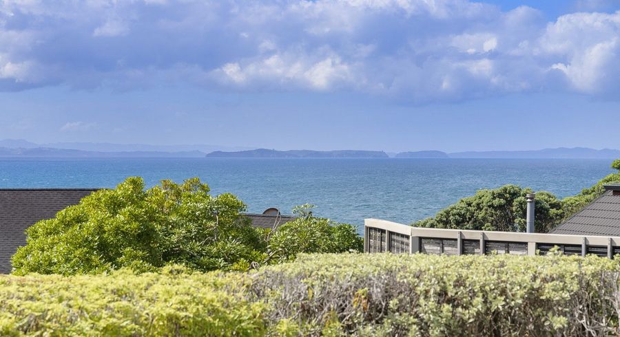  at 4 Pacific Parade, Army Bay, Rodney, Auckland