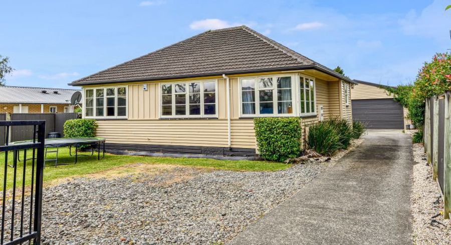  at 7 Armitage Place, Fairfield, Hamilton, Waikato
