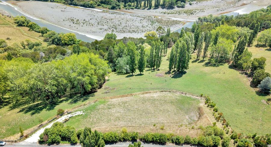  at 2/493 Kahuranaki Road, Havelock North, Hastings, Hawke's Bay