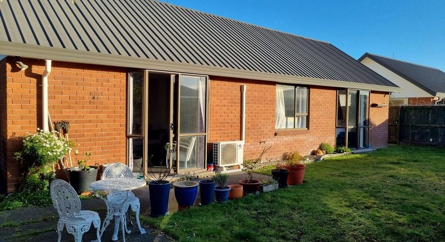  at 12 Farm Lane, Parklands, Christchurch City, Canterbury