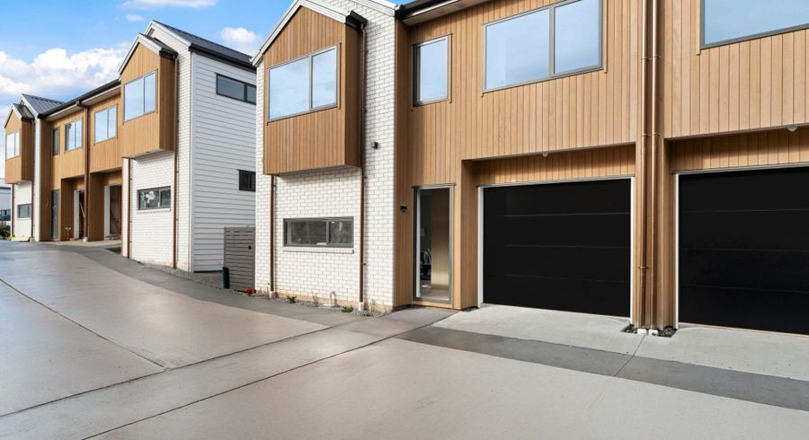  at 27 Red Hill Road, Red Hill, Papakura, Auckland