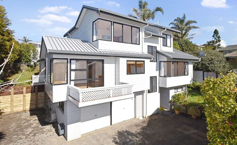  at 2/48 Corunna Road, Milford, Auckland