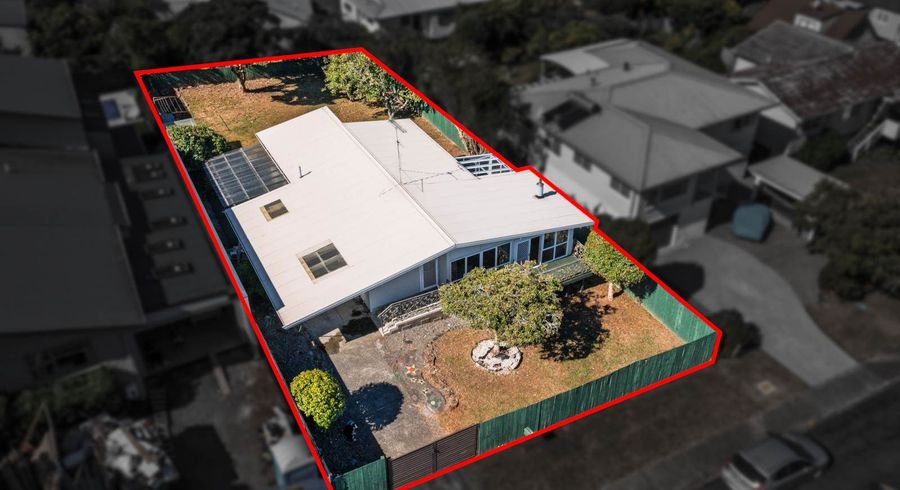  at 9  Stanaway Street, Hillcrest, North Shore City, Auckland