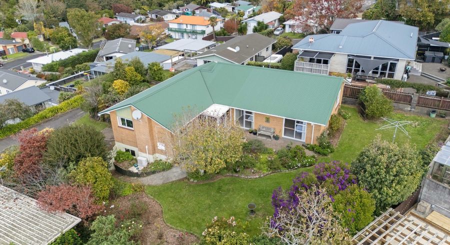  at 6c Fairview Place, Westown, New Plymouth, Taranaki