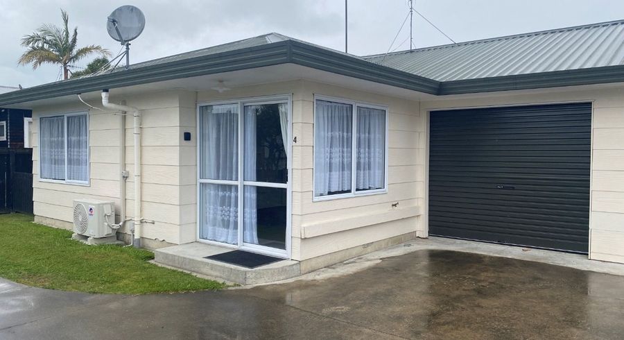  at 4/84 King Street, Taradale, Napier
